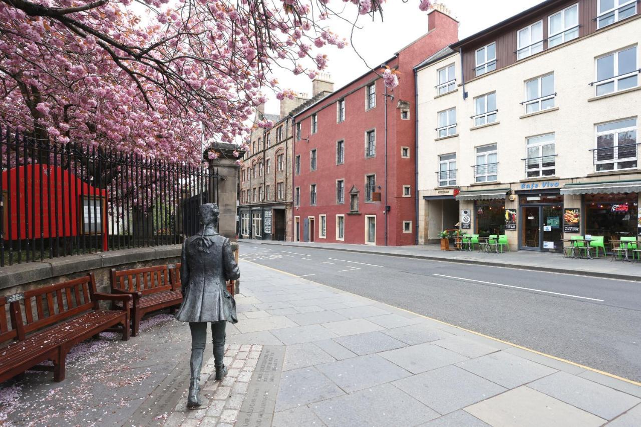 Joivy Affordable 3,4,5 And 12 Bed Private Flats Next To Royal Mile (Adults Only) Lejlighed EDI Eksteriør billede