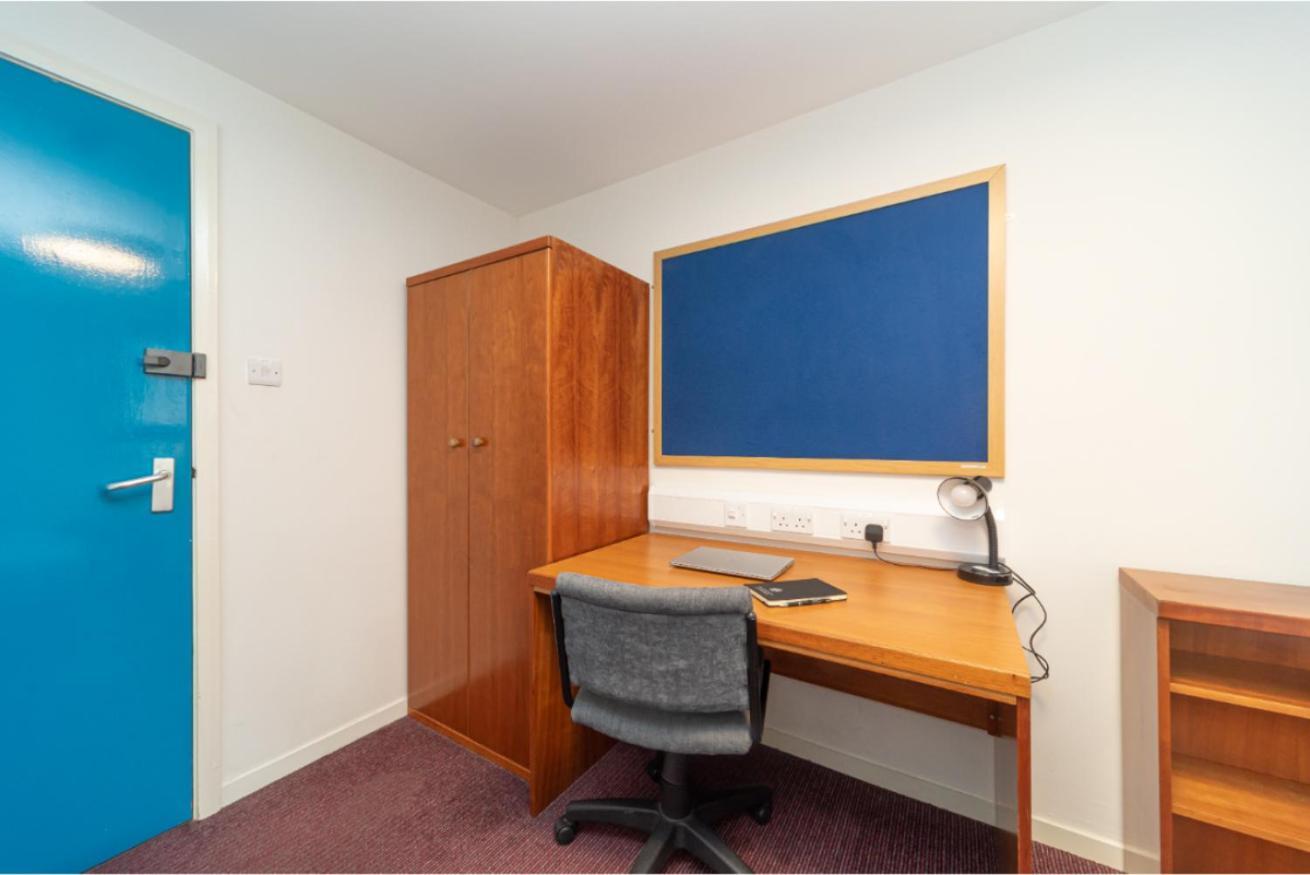Joivy Affordable 3,4,5 And 12 Bed Private Flats Next To Royal Mile (Adults Only) Lejlighed EDI Eksteriør billede
