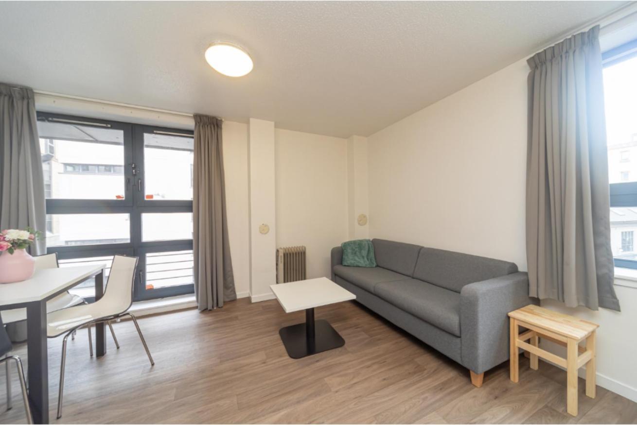 Joivy Affordable 3,4,5 And 12 Bed Private Flats Next To Royal Mile (Adults Only) Lejlighed EDI Eksteriør billede