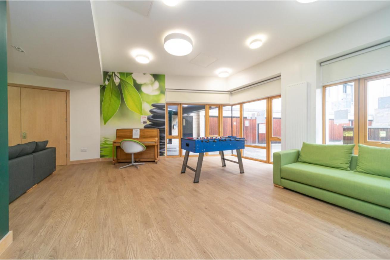 Joivy Affordable 3,4,5 And 12 Bed Private Flats Next To Royal Mile (Adults Only) Lejlighed EDI Eksteriør billede
