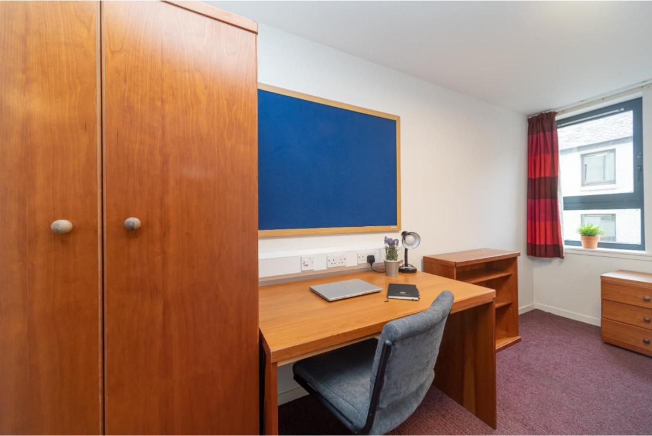 Joivy Affordable 3,4,5 And 12 Bed Private Flats Next To Royal Mile (Adults Only) Lejlighed EDI Eksteriør billede